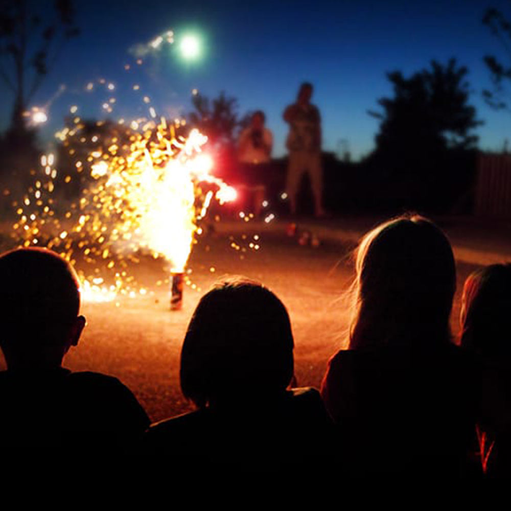 241-Firework-Warehouse-About-Us2